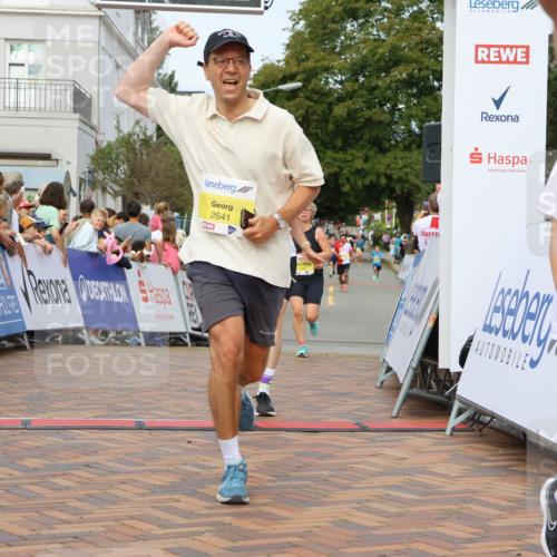 31.08.2025 - 21. Blankeneser Heldenlauf Strokosch-Dieckow http://msf.ph/oto/8695237 31.08.2025 10:25:13 Ziel 2641, 2357, 2717, 2285, 2286, 2331, 2053, 2359, 2661, 2383 meine-sportfotos.de