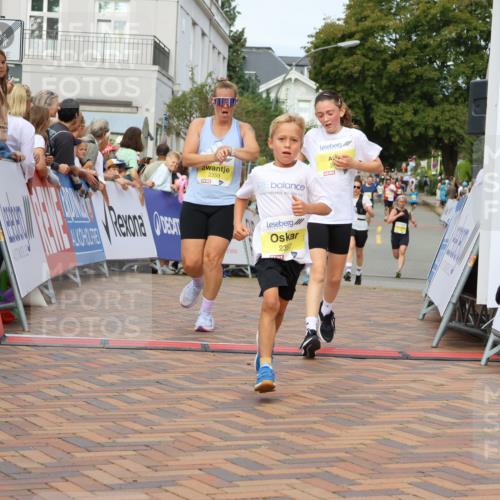 31.08.2025 - 21. Blankeneser Heldenlauf Strokosch-Dieckow http://msf.ph/oto/8695271 31.08.2025 10:25:10 Ziel 2641, 2357, 2183, 2717, 2285, 2286, 2331, 2053, 2359, 2661 meine-sportfotos.de