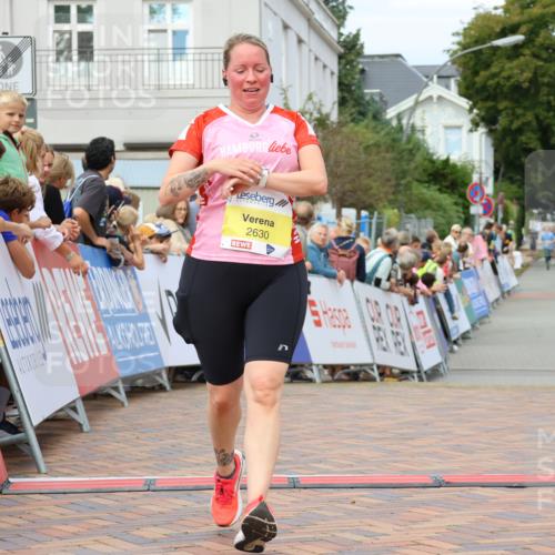 31.08.2025 - 21. Blankeneser Heldenlauf Strokosch-Dieckow http://msf.ph/oto/8696521 31.08.2025 10:34:13 Ziel 2724, 2630, 2171 meine-sportfotos.de