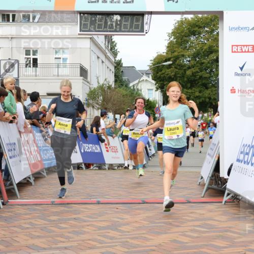 31.08.2025 - 21. Blankeneser Heldenlauf Strokosch-Dieckow http://msf.ph/oto/8696905 31.08.2025 10:31:49 Ziel 2077, 2407, 2280, 2462, 2340, 2278 meine-sportfotos.de