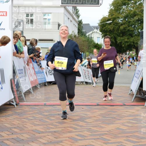 31.08.2025 - 21. Blankeneser Heldenlauf Strokosch-Dieckow http://msf.ph/oto/8696922 31.08.2025 10:31:40 Ziel 2190, 2092, 2079, 2340, 2155, 2443 meine-sportfotos.de