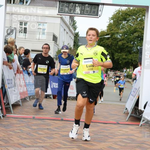 31.08.2025 - 21. Blankeneser Heldenlauf Strokosch-Dieckow http://msf.ph/oto/8697095 31.08.2025 10:30:55 Ziel 2594, 2376, 2136, 2168, 2600, 2206, 2309, 2310 meine-sportfotos.de