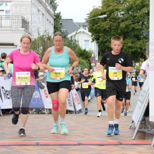 31.08.2025 - 21. Blankeneser Heldenlauf Strokosch-Dieckow http://msf.ph/oto/8697097 31.08.2025 10:30:51 Ziel 2179, 2594, 2376, 2279, 2168, 2600, 2206, 2309, 2310 meine-sportfotos.de