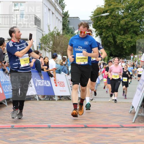 31.08.2025 - 21. Blankeneser Heldenlauf Strokosch-Dieckow http://msf.ph/oto/8697381 31.08.2025 10:29:32 Ziel 2614, 2615, 2684, 2538, 2558, 2277 meine-sportfotos.de