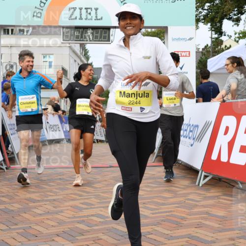 31.08.2025 - 21. Blankeneser Heldenlauf Strokosch-Dieckow http://msf.ph/oto/8697445 31.08.2025 10:34:47 Ziel 2524, 2244, 2021, 2214, 2424, 2215, 2655, 2669, 2667, 2298, 2438, 2439, 2349, 2441, 2442, 2350, 2048 meine-sportfotos.de