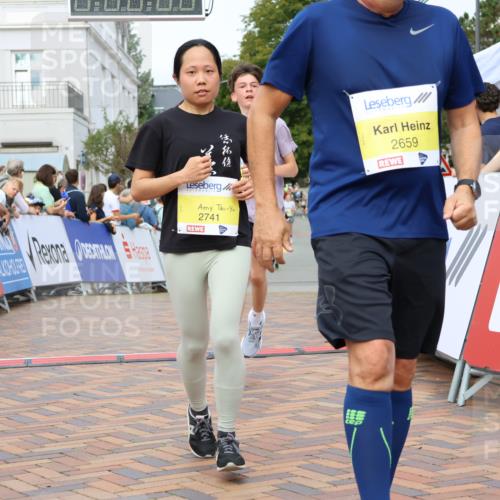 31.08.2025 - 21. Blankeneser Heldenlauf Strokosch-Dieckow http://msf.ph/oto/8697690 31.08.2025 10:28:04 Ziel 2112, 2068, 2067, 2741, 2343, 2659, 2261 meine-sportfotos.de