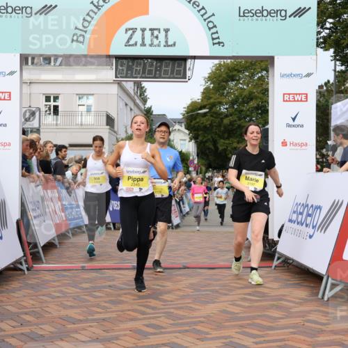 31.08.2025 - 21. Blankeneser Heldenlauf Strokosch-Dieckow http://msf.ph/oto/8697757 31.08.2025 10:27:54 Ziel 2577, 2775, 2425, 2345, 2344, 2343, 2402, 2197 meine-sportfotos.de