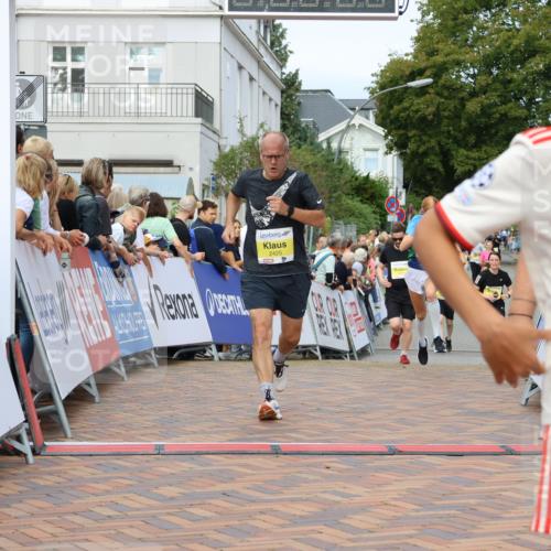31.08.2025 - 21. Blankeneser Heldenlauf Strokosch-Dieckow http://msf.ph/oto/8697768 31.08.2025 10:27:47 Ziel 2577, 2425, 2402, 2080 meine-sportfotos.de
