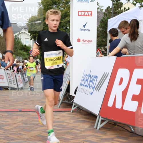 31.08.2025 - 21. Blankeneser Heldenlauf Strokosch-Dieckow http://msf.ph/oto/8697878 31.08.2025 10:27:07 Ziel 1101, 2150, 2205, 2521, 2517 meine-sportfotos.de