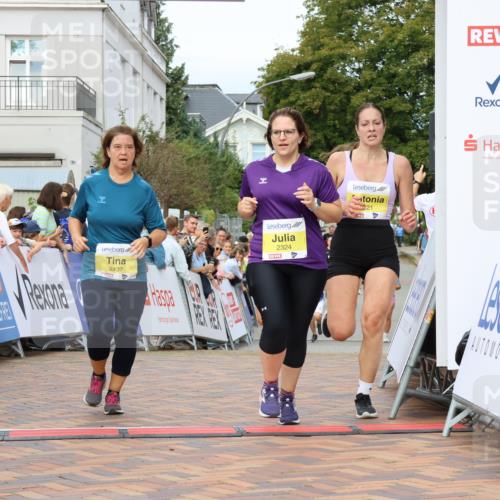 31.08.2025 - 21. Blankeneser Heldenlauf Strokosch-Dieckow http://msf.ph/oto/8698094 31.08.2025 10:31:11 Ziel 2437, 2324, 2147, 2121, 2307, 2018 meine-sportfotos.de