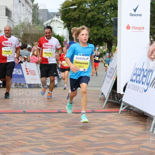 31.08.2025 - 21. Blankeneser Heldenlauf Strokosch-Dieckow http://msf.ph/oto/8698213 31.08.2025 10:25:26 Ziel 2541, 2636, 2363, 2367, 2505, 2504 meine-sportfotos.de