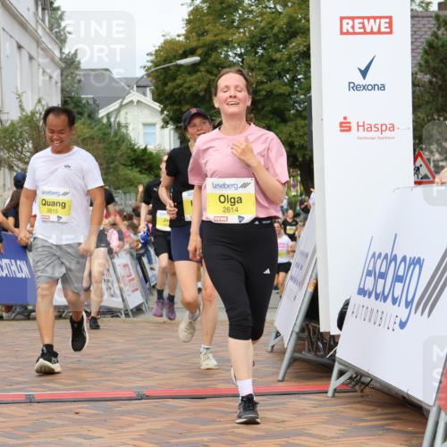 31.08.2025 - 21. Blankeneser Heldenlauf Strokosch-Dieckow http://msf.ph/oto/8698372 31.08.2025 10:29:36 Ziel 2491, 2578, 2614, 2615, 2426, 2684, 2538, 2558, 2277 meine-sportfotos.de