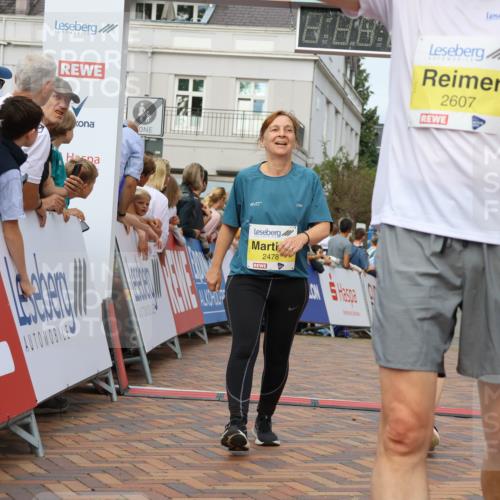31.08.2025 - 21. Blankeneser Heldenlauf Strokosch-Dieckow http://msf.ph/oto/8698674 31.08.2025 10:26:51 Ziel 2057, 2364, 2013, 2749, 2607, 2646, 2478, 2380 meine-sportfotos.de