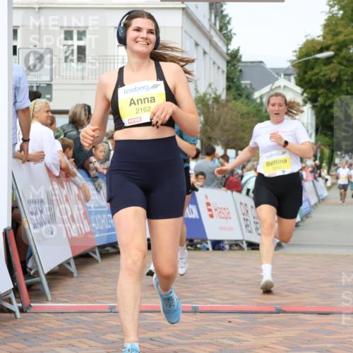 31.08.2025 - 21. Blankeneser Heldenlauf Strokosch-Dieckow http://msf.ph/oto/8698720 31.08.2025 10:26:19 Ziel 2162, 2046, 2252, 2564, 2467 meine-sportfotos.de