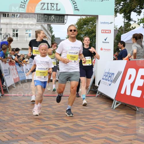 31.08.2025 - 21. Blankeneser Heldenlauf Strokosch-Dieckow http://msf.ph/oto/8700534 31.08.2025 10:34:40 Ziel 2110, 2244, 2021, 2424, 2668, 2669, 2667, 2298, 2349, 2350, 2090, 2083 meine-sportfotos.de