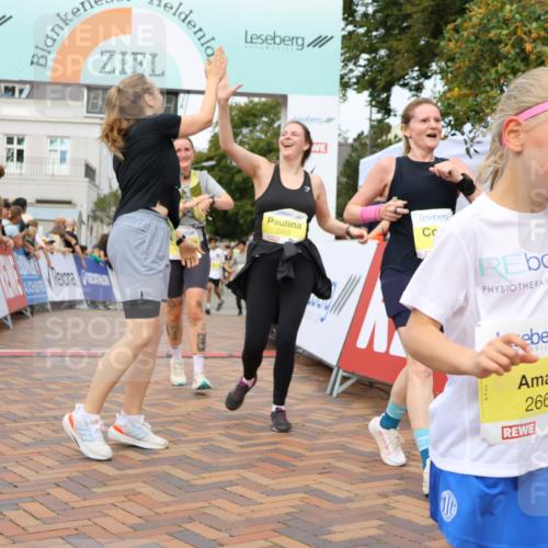 31.08.2025 - 21. Blankeneser Heldenlauf Strokosch-Dieckow http://msf.ph/oto/8701213 31.08.2025 10:34:42 Ziel 2110, 2244, 2021, 2424, 2668, 2669, 2667, 2298, 2438, 2439, 2349, 2441, 2442, 2350, 2090, 2083 meine-sportfotos.de
