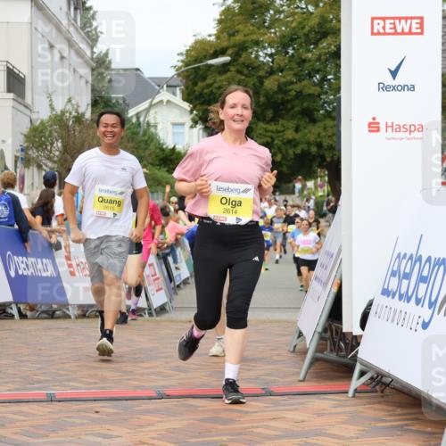 31.08.2025 - 21. Blankeneser Heldenlauf Strokosch-Dieckow http://msf.ph/oto/8701316 31.08.2025 10:29:35 Ziel 2491, 2578, 2614, 2615, 2426, 2684, 2538, 2558, 2277 meine-sportfotos.de