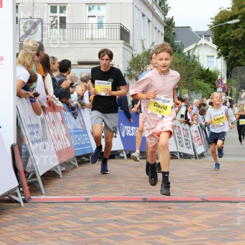 31.08.2025 - 21. Blankeneser Heldenlauf Strokosch-Dieckow http://msf.ph/oto/8701431 31.08.2025 10:28:52 Ziel 2060, 2346, 2718, 2719, 2143, 2387 meine-sportfotos.de