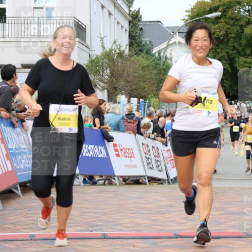 31.08.2025 - 21. Blankeneser Heldenlauf Strokosch-Dieckow http://msf.ph/oto/8701436 31.08.2025 10:33:36 Ziel 2652, 2409, 2044, 2640, 2639, 2542 meine-sportfotos.de