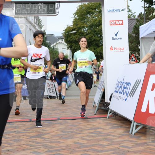 31.08.2025 - 21. Blankeneser Heldenlauf Strokosch-Dieckow http://msf.ph/oto/8701721 31.08.2025 10:27:16 Ziel 2111, 2150, 2236, 2205, 2517, 2204, 2413, 2559 meine-sportfotos.de