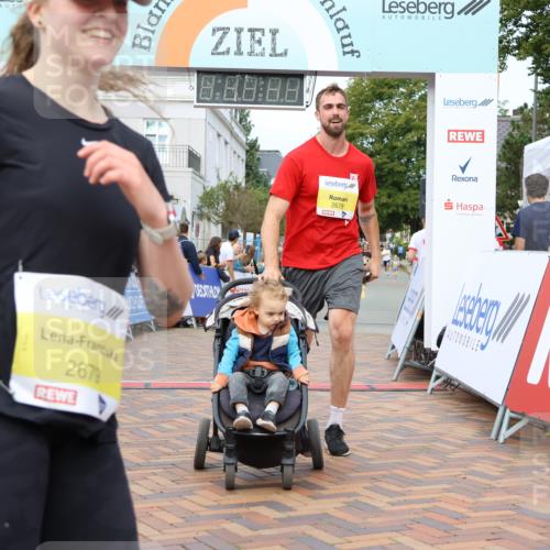 31.08.2025 - 21. Blankeneser Heldenlauf Strokosch-Dieckow http://msf.ph/oto/8701723 31.08.2025 10:32:04 Ziel 2679, 2678, 2222, 2567, 2734, 2735, 2105, 2228, 2501 meine-sportfotos.de