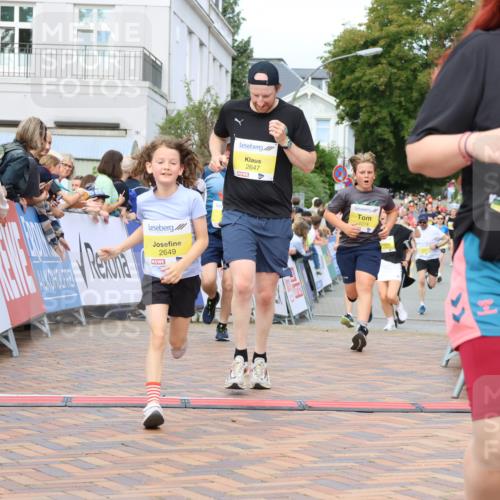 31.08.2025 - 21. Blankeneser Heldenlauf Strokosch-Dieckow http://msf.ph/oto/8701918 31.08.2025 10:31:22 Ziel 2551, 2776, 2307, 2097, 2649, 2647, 2399, 2103, 2274 meine-sportfotos.de