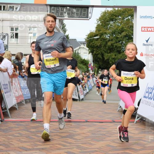 31.08.2025 - 21. Blankeneser Heldenlauf Strokosch-Dieckow http://msf.ph/oto/8701936 31.08.2025 10:26:05 Ziel 2736, 2777, 2342, 2671, 2193, 2447, 2119, 2118 meine-sportfotos.de