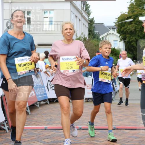 31.08.2025 - 21. Blankeneser Heldenlauf Strokosch-Dieckow http://msf.ph/oto/8702197 31.08.2025 10:29:51 Ziel 2322, 2248, 2250, 2423, 2422, 2705, 2455, 2545, 2544, 2514, 2603, 2602, 2532, 2334 meine-sportfotos.de