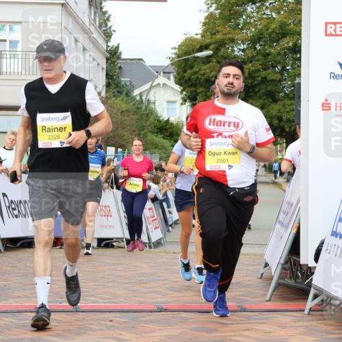 31.08.2025 - 21. Blankeneser Heldenlauf Strokosch-Dieckow http://msf.ph/oto/8704134 31.08.2025 10:31:57 Ziel 2222, 2567, 2077, 2407, 2462, 2734, 2735, 2105, 2278, 2228, 2501 meine-sportfotos.de