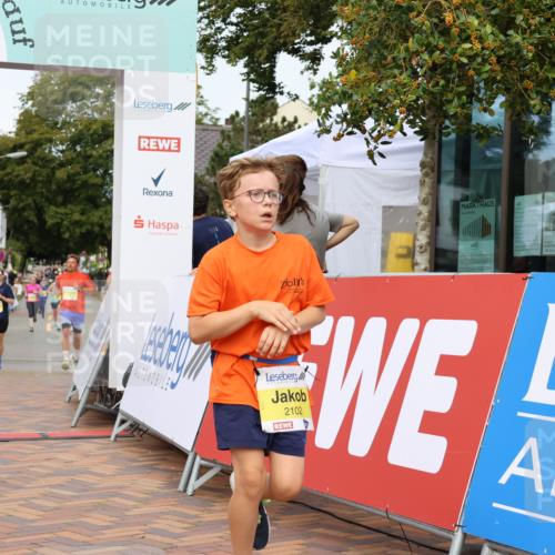 31.08.2025 - 21. Blankeneser Heldenlauf Strokosch-Dieckow http://msf.ph/oto/8704292 31.08.2025 10:30:41 Ziel 2560, 2106, 2179, 2599, 2279, 2102 meine-sportfotos.de