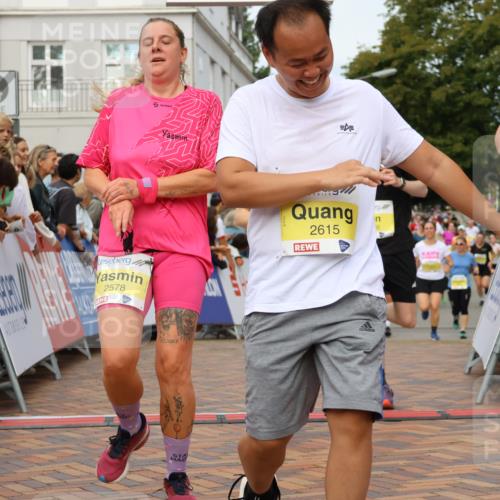31.08.2025 - 21. Blankeneser Heldenlauf Strokosch-Dieckow http://msf.ph/oto/8704383 31.08.2025 10:29:38 Ziel 2491, 2683, 2578, 2614, 2615, 2426, 2684, 2538, 2558, 2277 meine-sportfotos.de