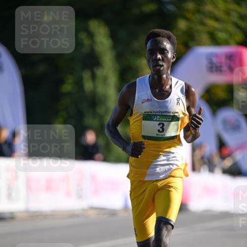 07.09.2025 - BARMER Alsterlauf Dr. Thomas Lammeyer http://msf.ph/oto/8704904 07.09.2025 09:16:41 Laufen 80, 2, 36, 3 meine-sportfotos.de
