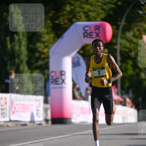 07.09.2025 - BARMER Alsterlauf Dr. Thomas Lammeyer http://msf.ph/oto/8704920 07.09.2025 09:16:53 Laufen 2 meine-sportfotos.de
