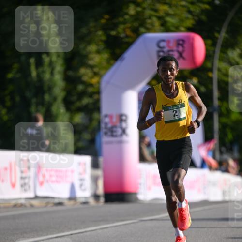 07.09.2025 - BARMER Alsterlauf Dr. Thomas Lammeyer http://msf.ph/oto/8704921 07.09.2025 09:16:53 Laufen 2 meine-sportfotos.de