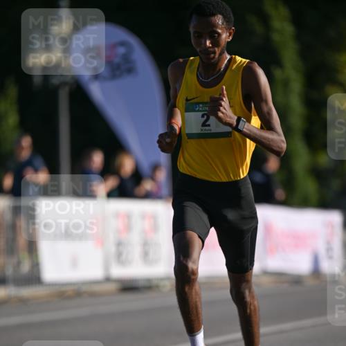 07.09.2025 - BARMER Alsterlauf Dr. Thomas Lammeyer http://msf.ph/oto/8704929 07.09.2025 09:16:54 Laufen 2 meine-sportfotos.de