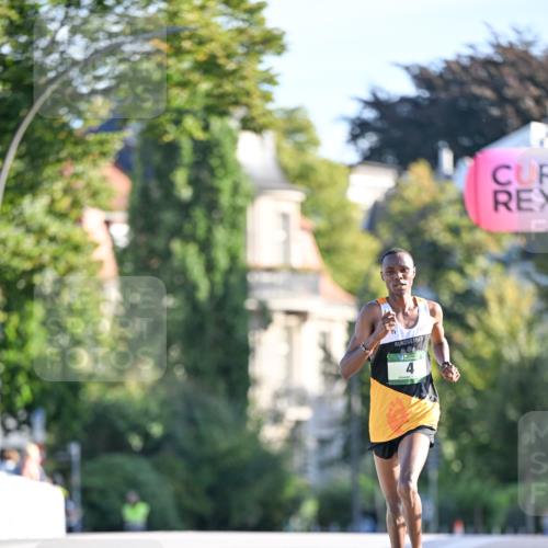 07.09.2025 - BARMER Alsterlauf Dr. Thomas Lammeyer http://msf.ph/oto/8704932 07.09.2025 09:16:58 Laufen  meine-sportfotos.de