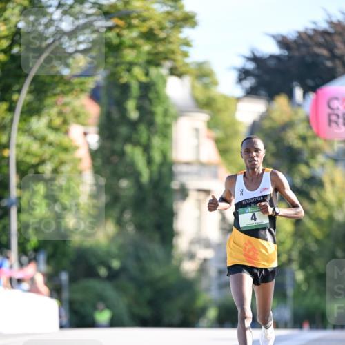 07.09.2025 - BARMER Alsterlauf Dr. Thomas Lammeyer http://msf.ph/oto/8704935 07.09.2025 09:16:58 Laufen  meine-sportfotos.de