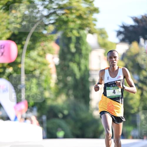 07.09.2025 - BARMER Alsterlauf Dr. Thomas Lammeyer http://msf.ph/oto/8704939 07.09.2025 09:16:58 Laufen 2 meine-sportfotos.de