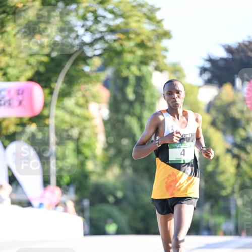 07.09.2025 - BARMER Alsterlauf Dr. Thomas Lammeyer http://msf.ph/oto/8704941 07.09.2025 09:16:59 Laufen  meine-sportfotos.de