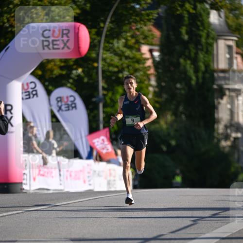07.09.2025 - BARMER Alsterlauf Dr. Thomas Lammeyer http://msf.ph/oto/8704953 07.09.2025 09:17:18 Laufen 9 meine-sportfotos.de