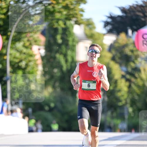 07.09.2025 - BARMER Alsterlauf Dr. Thomas Lammeyer http://msf.ph/oto/8704997 07.09.2025 09:17:47 Laufen 6, 702 meine-sportfotos.de