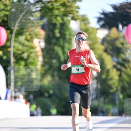 07.09.2025 - BARMER Alsterlauf Dr. Thomas Lammeyer http://msf.ph/oto/8704998 07.09.2025 09:17:47 Laufen 36, 6 meine-sportfotos.de