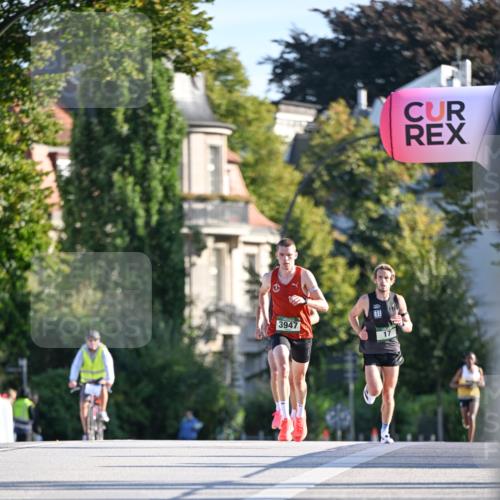 07.09.2025 - BARMER Alsterlauf Dr. Thomas Lammeyer http://msf.ph/oto/8705057 07.09.2025 09:18:47 Laufen 3947, 17 meine-sportfotos.de