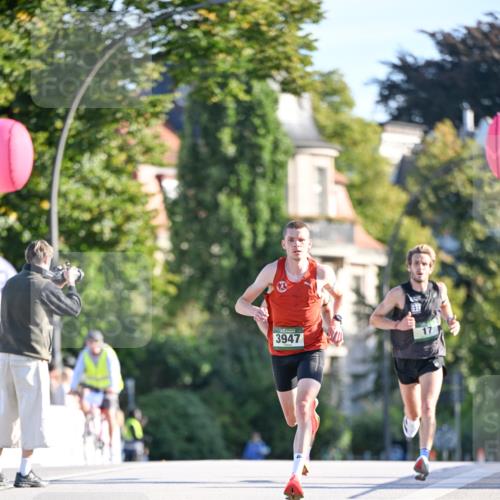 07.09.2025 - BARMER Alsterlauf Dr. Thomas Lammeyer http://msf.ph/oto/8705066 07.09.2025 09:18:49 Laufen 3947, 17 meine-sportfotos.de