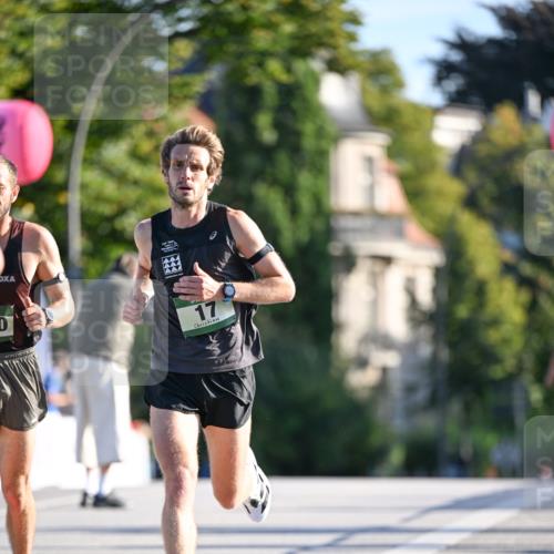 07.09.2025 - BARMER Alsterlauf Dr. Thomas Lammeyer http://msf.ph/oto/8705086 07.09.2025 09:18:52 Laufen  meine-sportfotos.de