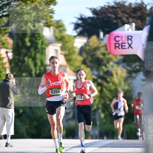 07.09.2025 - BARMER Alsterlauf Dr. Thomas Lammeyer http://msf.ph/oto/8705129 07.09.2025 09:19:07 Laufen 8354, 4118 meine-sportfotos.de
