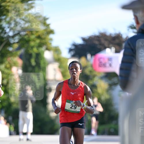 07.09.2025 - BARMER Alsterlauf Dr. Thomas Lammeyer http://msf.ph/oto/8705160 07.09.2025 09:19:14 Laufen 29 meine-sportfotos.de