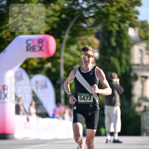 07.09.2025 - BARMER Alsterlauf Dr. Thomas Lammeyer http://msf.ph/oto/8705166 07.09.2025 09:19:20 Laufen 5472 meine-sportfotos.de