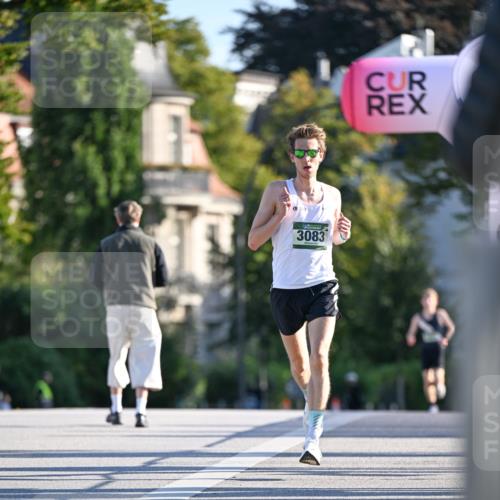 07.09.2025 - BARMER Alsterlauf Dr. Thomas Lammeyer http://msf.ph/oto/8705180 07.09.2025 09:19:27 Laufen 3083 meine-sportfotos.de
