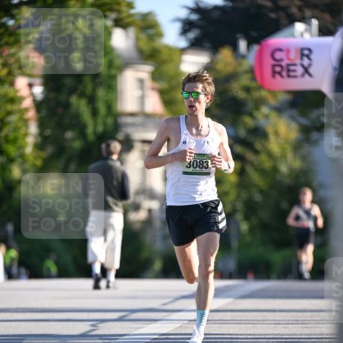 07.09.2025 - BARMER Alsterlauf Dr. Thomas Lammeyer http://msf.ph/oto/8705186 07.09.2025 09:19:28 Laufen 3083 meine-sportfotos.de